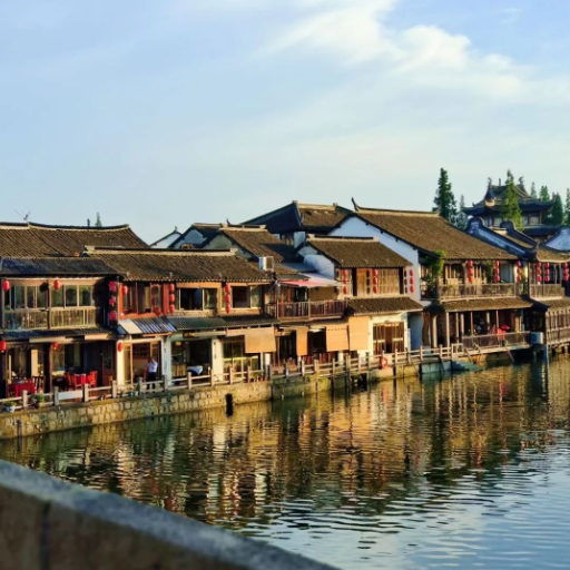 What Unique Experiences Does Zhujiajiao Offer?