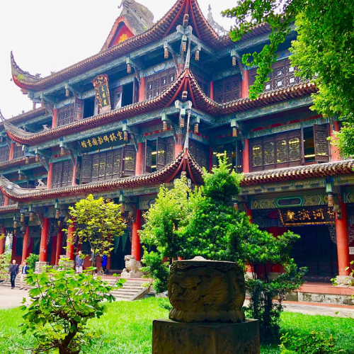 What are the must-see highlights of Wenshu Yuan Monastery