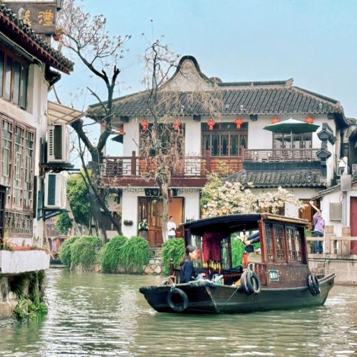 Which ancient water towns near Shanghai are worth a day trip?
