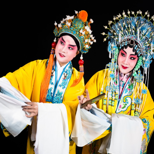 How can I experience the best of Guangzhou's cultural heritage?