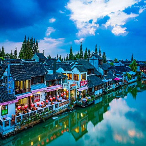 What Are the Must-Visit Attractions on a Shanghai Private Tour?