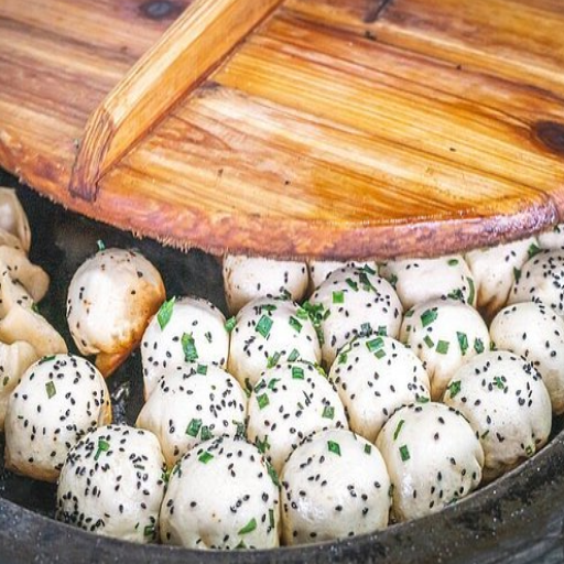 What Are the Best Street Eats in Shanghai?