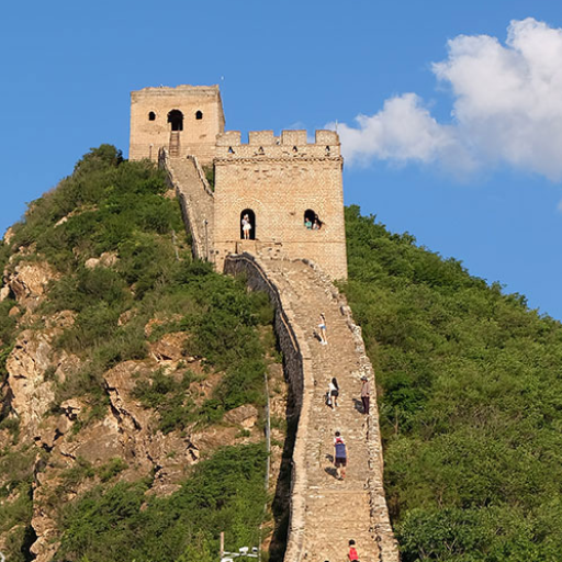 What Are the Challenges of Hiking the Great Wall?