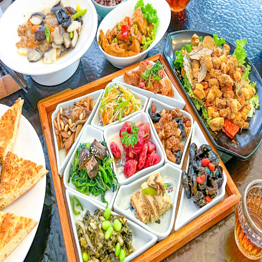 Where to Dine: A Guide to Shanghai's Restaurants