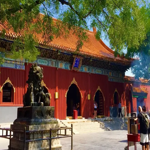 Why Visit the Lama Temple?