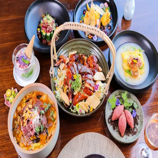 What are the Must-Try Dishes on a Beijing Food Tour?