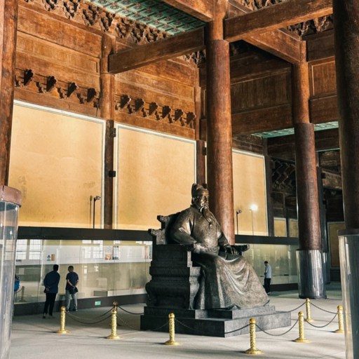 Sculpture in the Palace