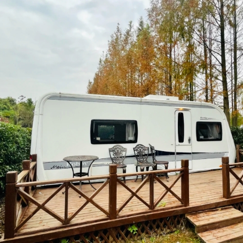 Dongping National Forest Park RV Camp