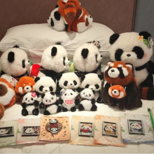 Panda Souvenirs