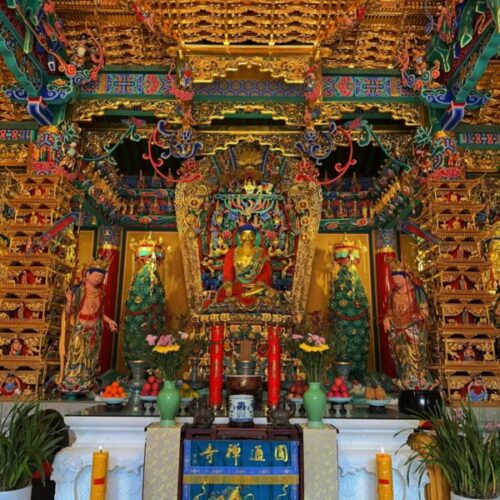 Inside of Yuantong Temple Inside of Yuantong Temple