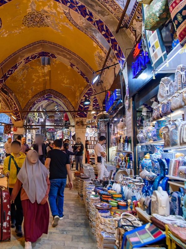 Urumqi's Colorful Markets