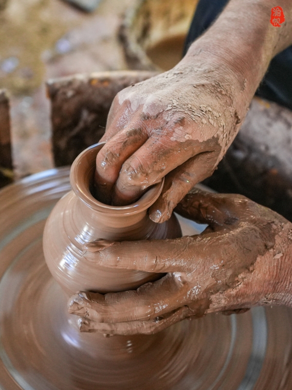 Hands-on Ceramics Classes