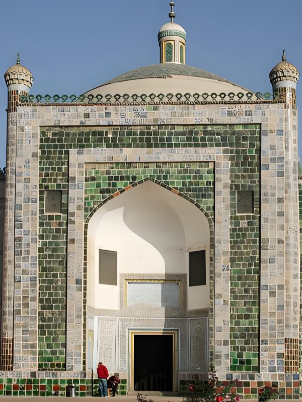 Fragrant Concubine Tomb