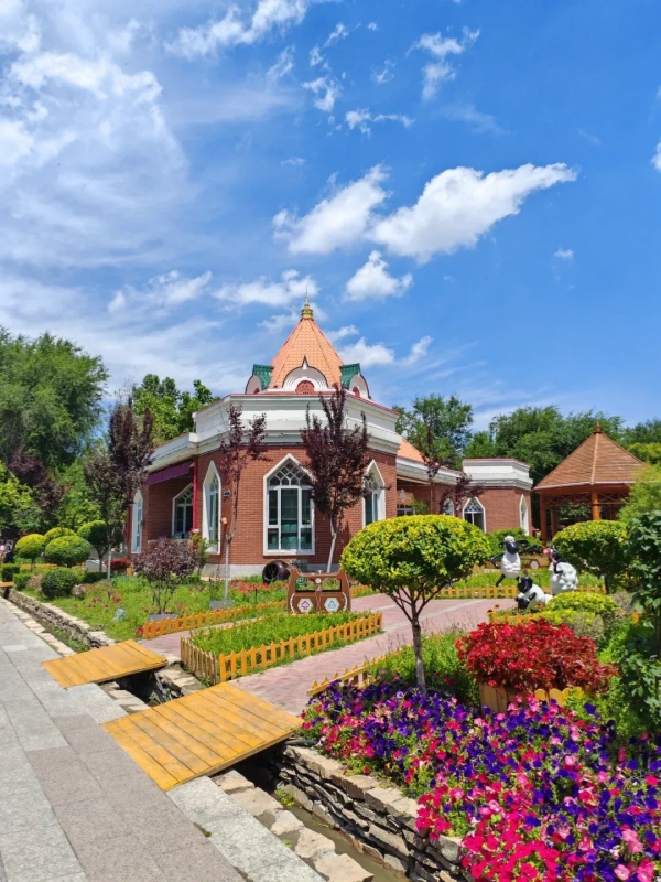 Liuxing Street (Six Star Street)