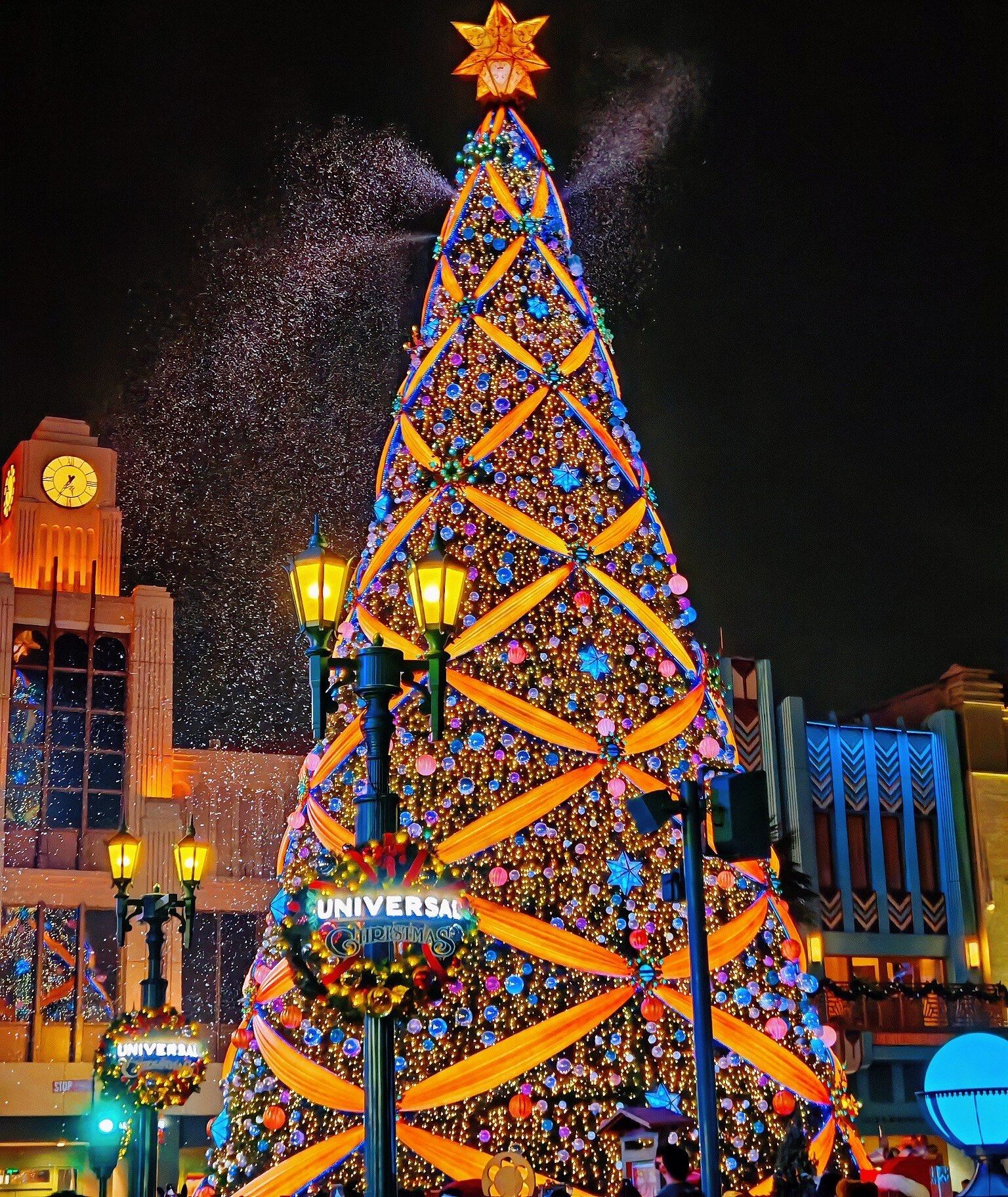 Christmas at Universal Beijing Resort 2025