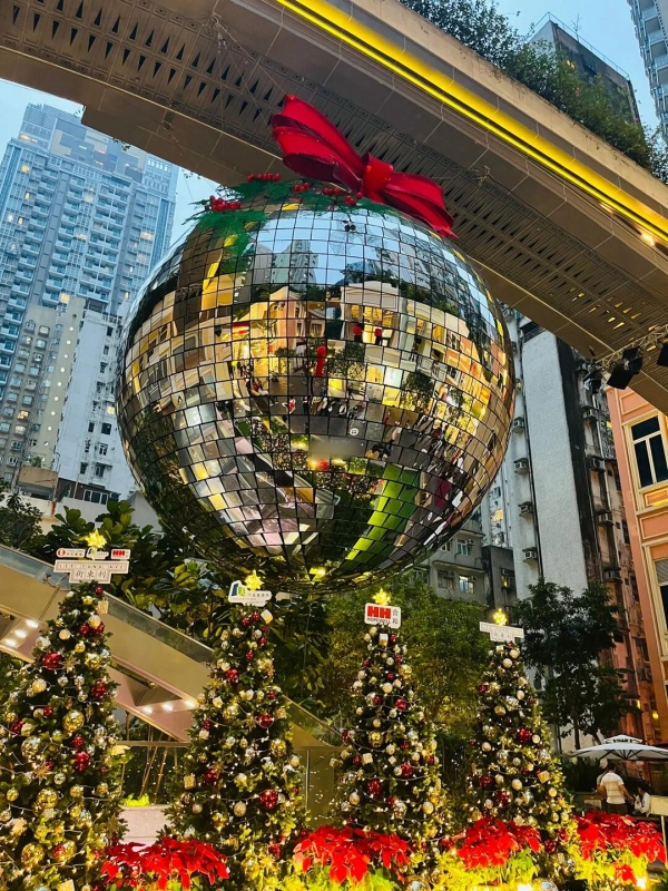 7-metre-diameter Christmas Disco Ball