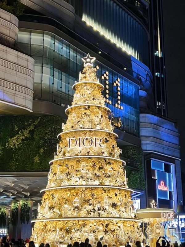 20-metre Christmas Tree