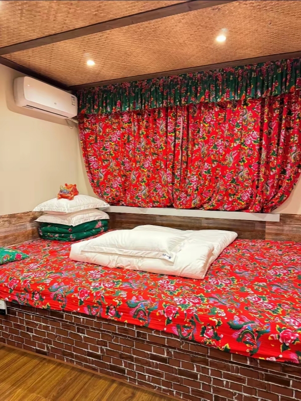 Northeastern-style Kang in Snow Town