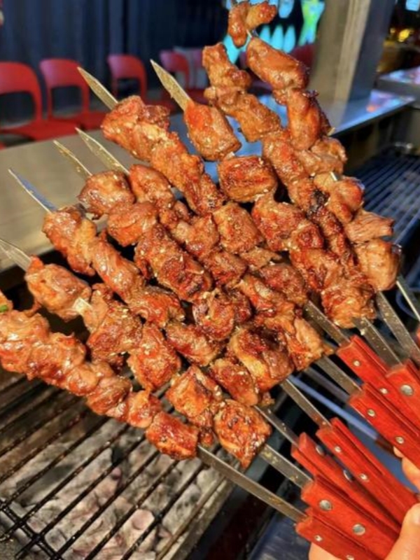 Grilled Pork Belly Edges (called Kao Youbian)