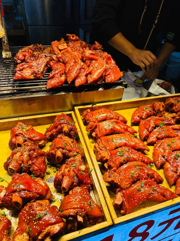 Roasted Pig Trotters