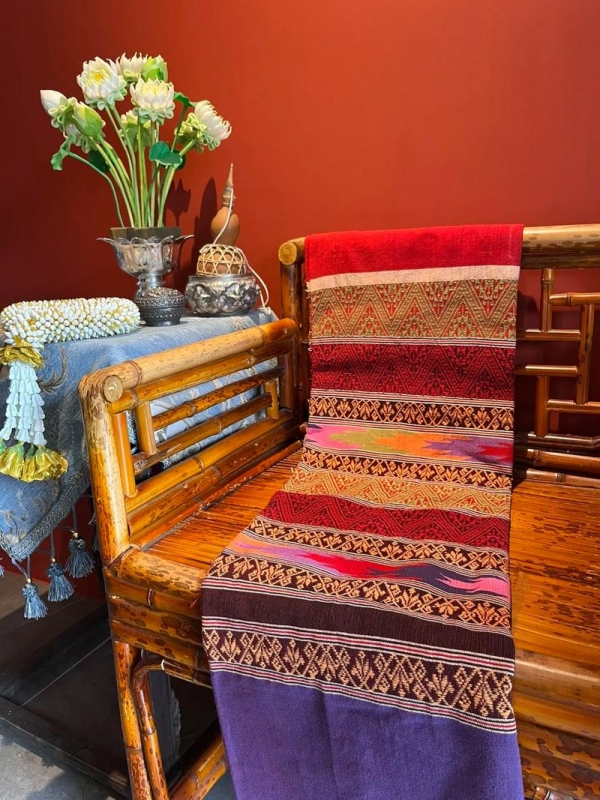 Dai Brocade Products