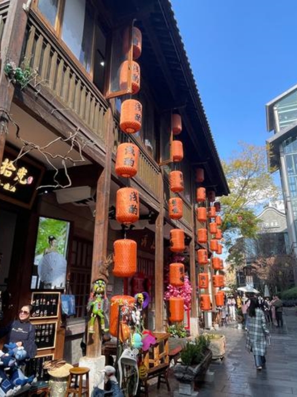 Kunming Old Street Night Market