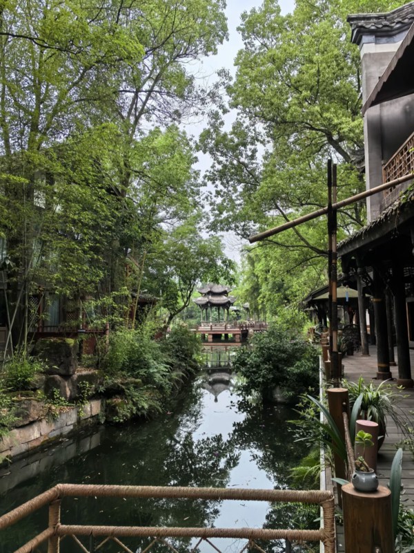 Intra-riverside Guesthouse