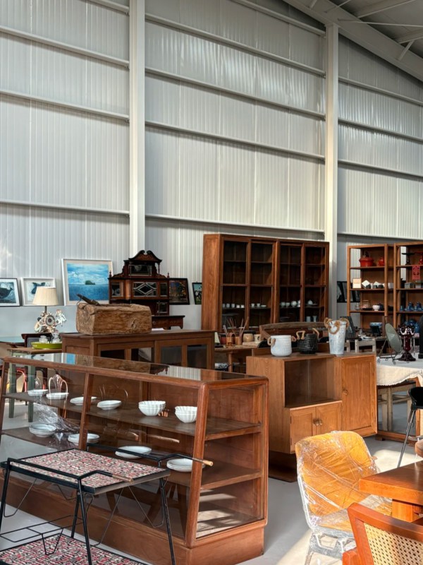 Furniture in Panjiayuan