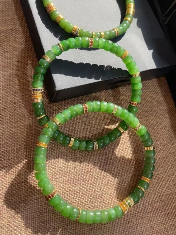 Items at Panjiayuan