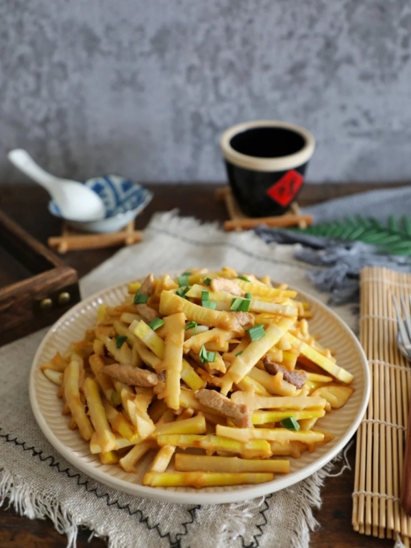 Spring Bamboo & Chives
