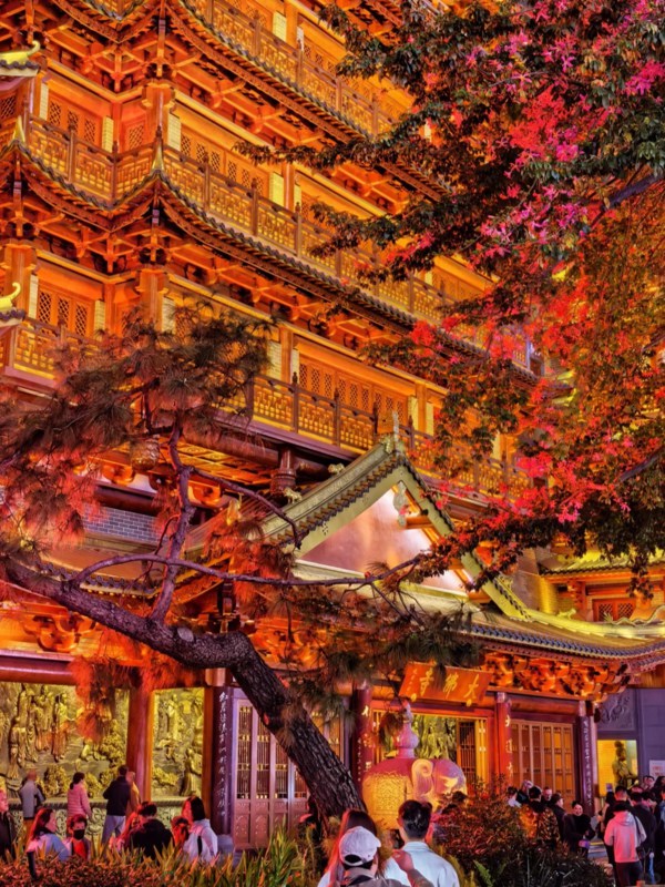 Big Buddha Temple Near Beijing Road