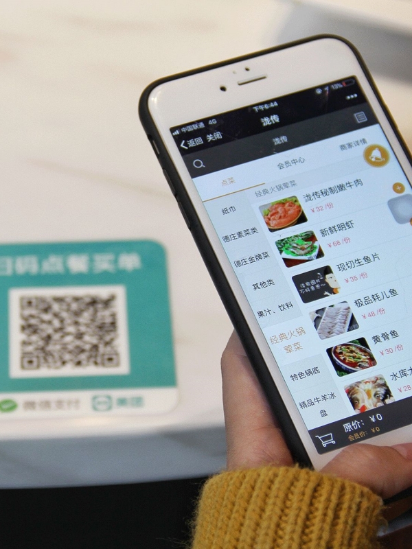 Restaurant table ordering