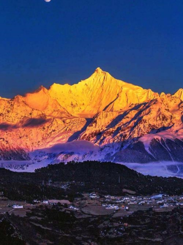 Golden Mountain at Dawn