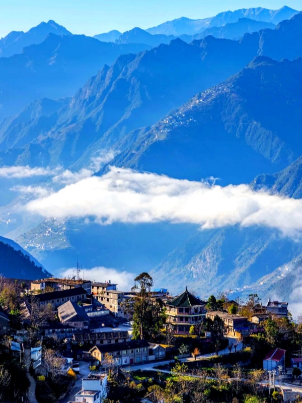 Biluo Snow Mountain mountains in yunnan