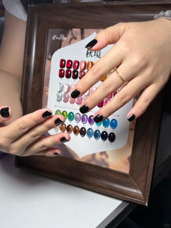 Nail & Lash Salons