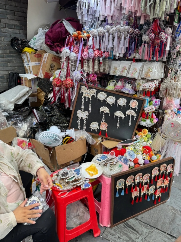 Handcraft & Artisan Stalls