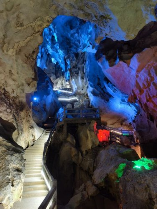 Lingyan Cave