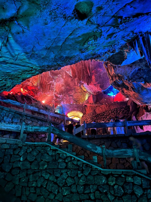 Lingyan Cave