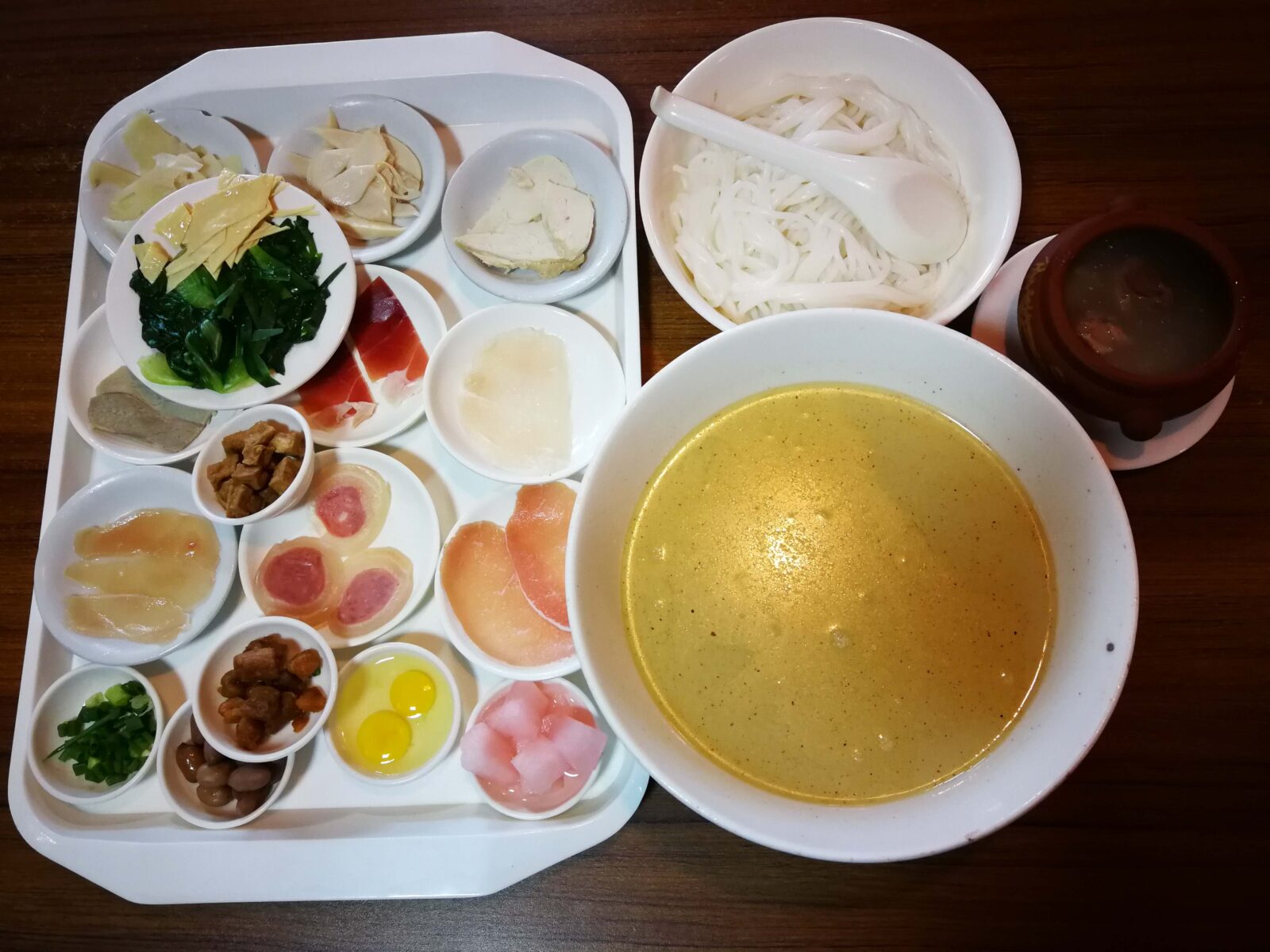 Crossing-the-Bridge Noodles