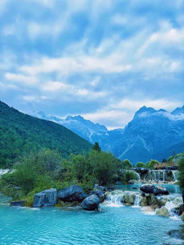 Blue Moon Valley