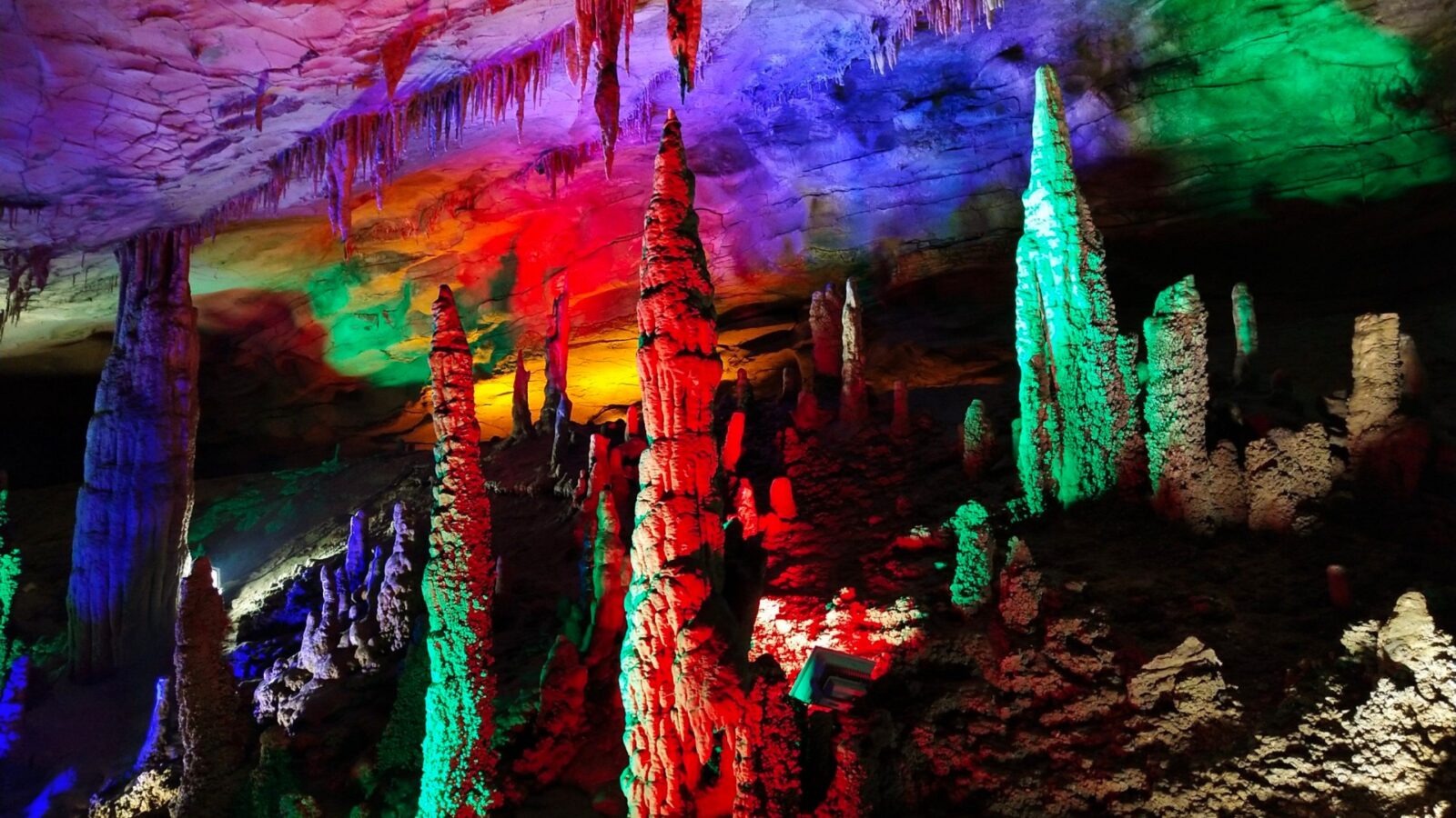 Xinglong Limestone Cave/china villages