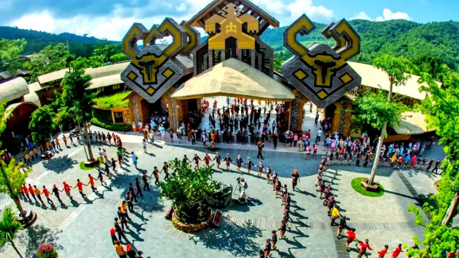 Baoting Li-Miao Village, Hainan/ China Villages