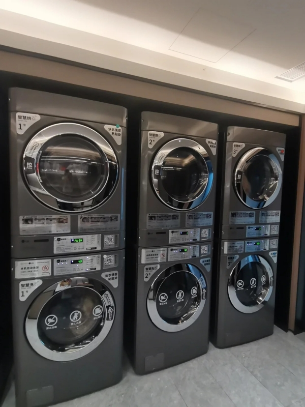 Hotel Self-Service Laundry Room Machines