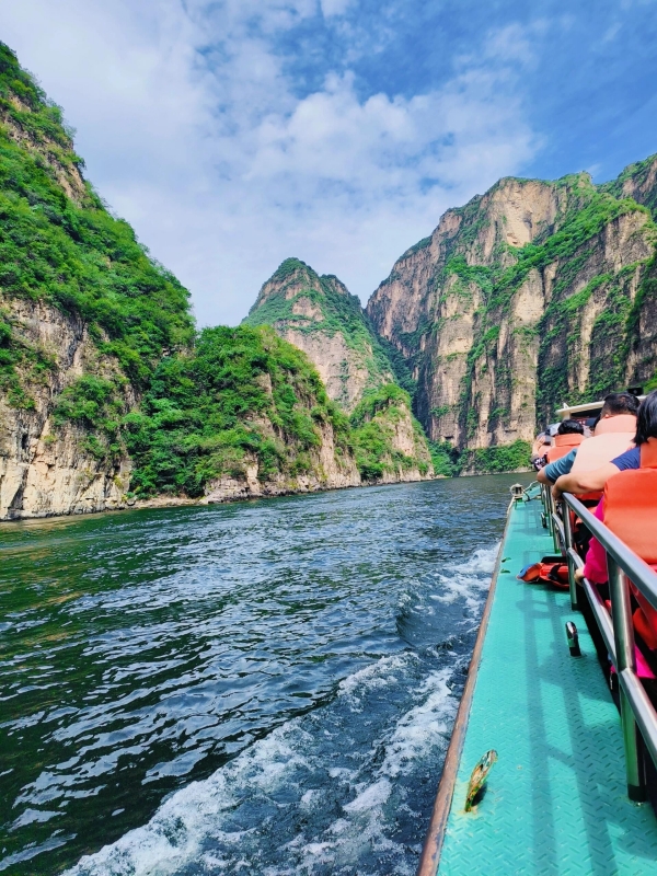 Scenic Boat Ride at Longqing Gorge