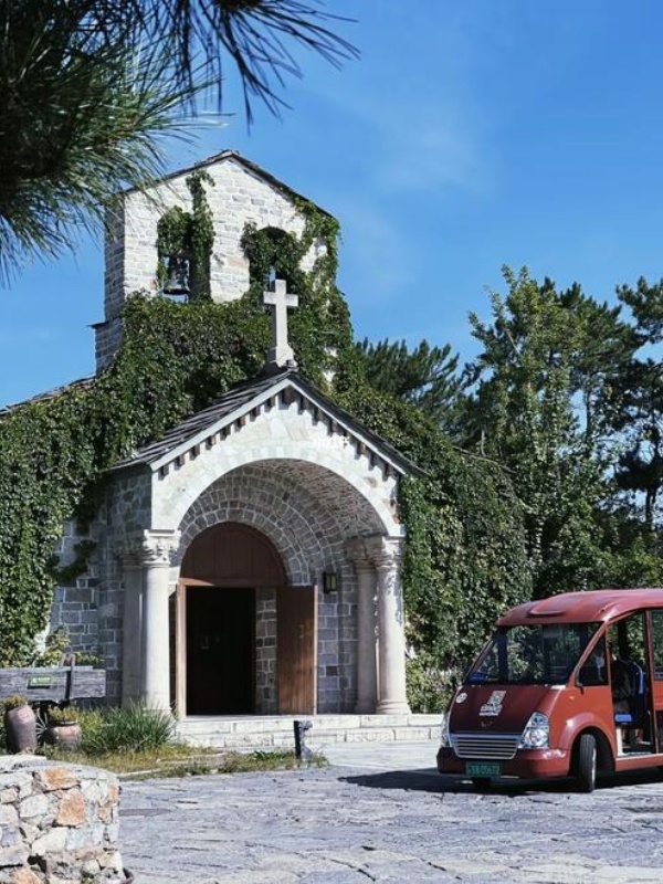 Hilltop Church in Gubei Water Town