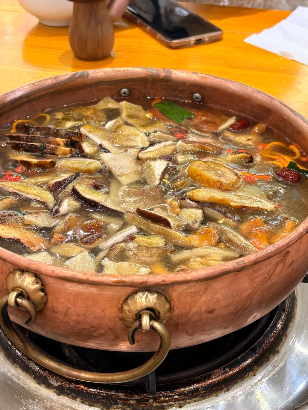 Junxiangyuan Wild Mushroom Hotpot
