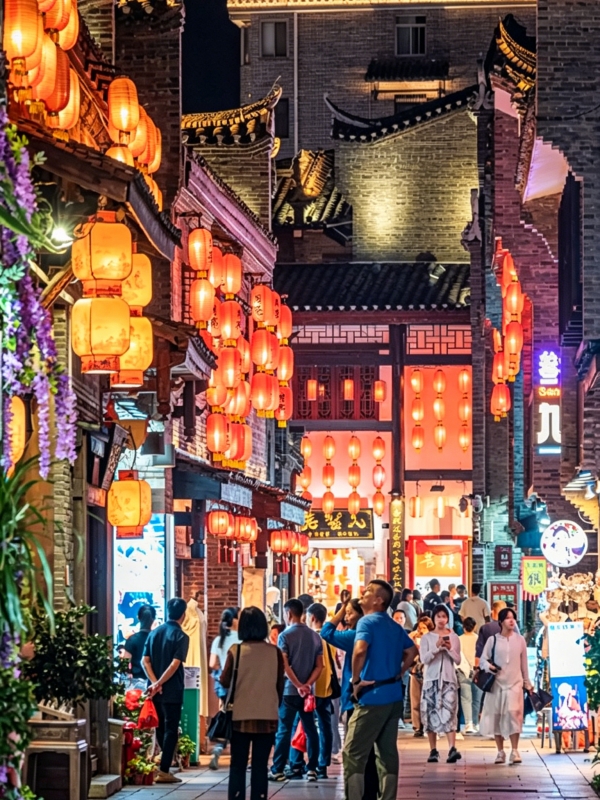East-West Lane’s Lantern-Lit Historic Street, Guilin Nightlife
