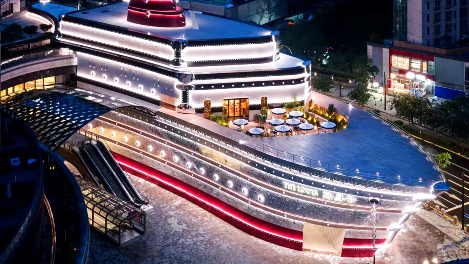 Taikoo Hui Louis Vuitton ”The Boat“