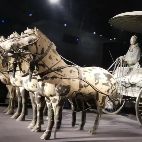 Bronze Chariot No.1