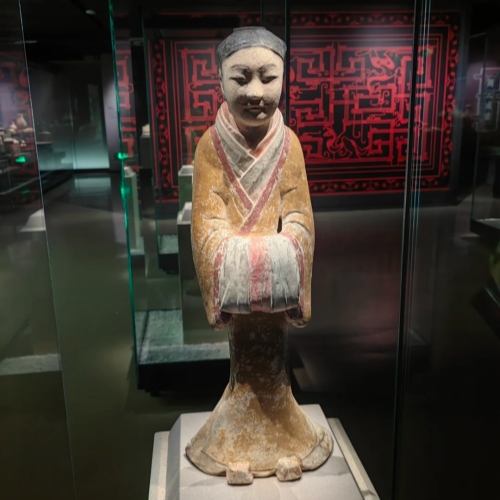 Colored Han Dynasty Pottery Attendant Figurine